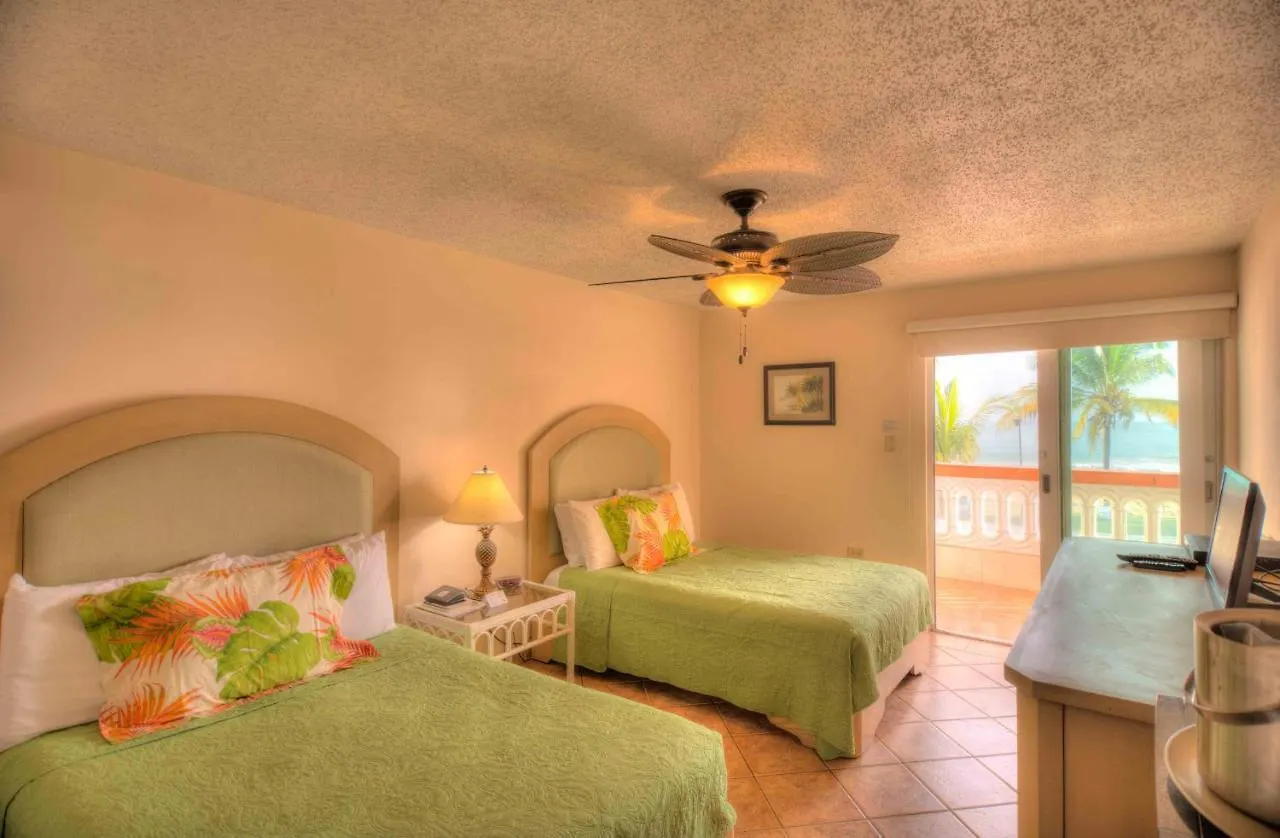 Luquillo Sunrise Beach Inn 4*,